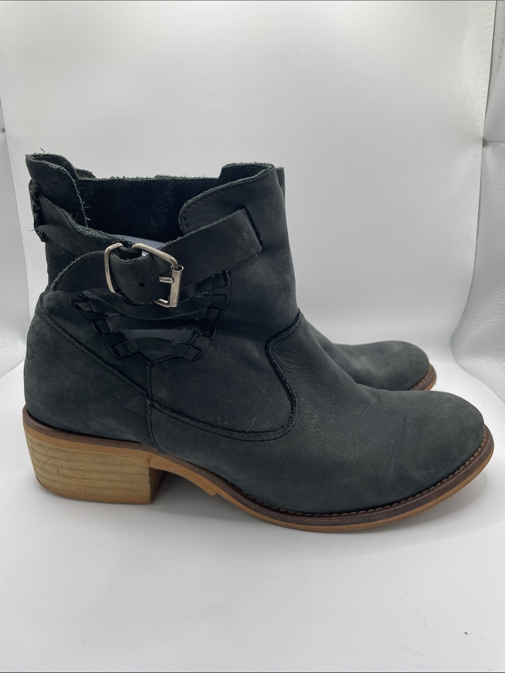 Coolway Distressed Black Nubuck Leather Ankle Booties Size 40 / 9 Women’s